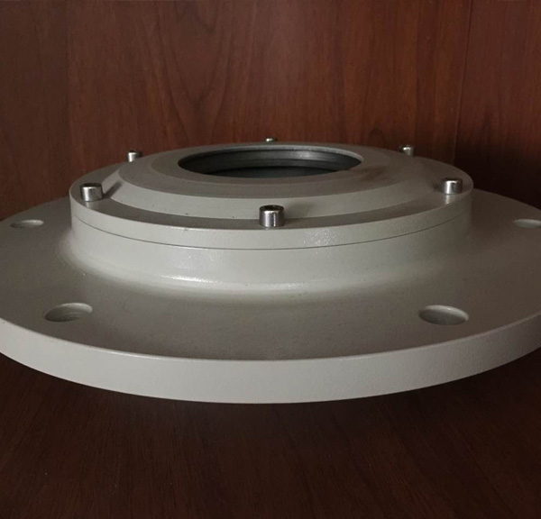 船舶艉軸密封裝置與防護(hù)罩可能出現(xiàn)的問(wèn)題及其解決辦法